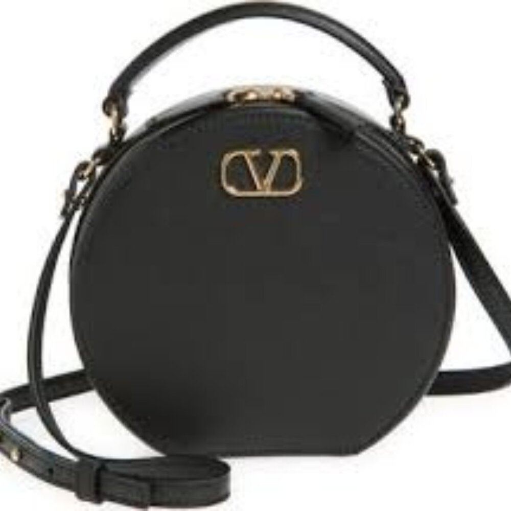 Valentino Garavani Authentic NWT VLOGO Signature Circle Crossbody Bag